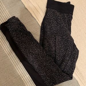 Lululemon 7/8 leggings size 4